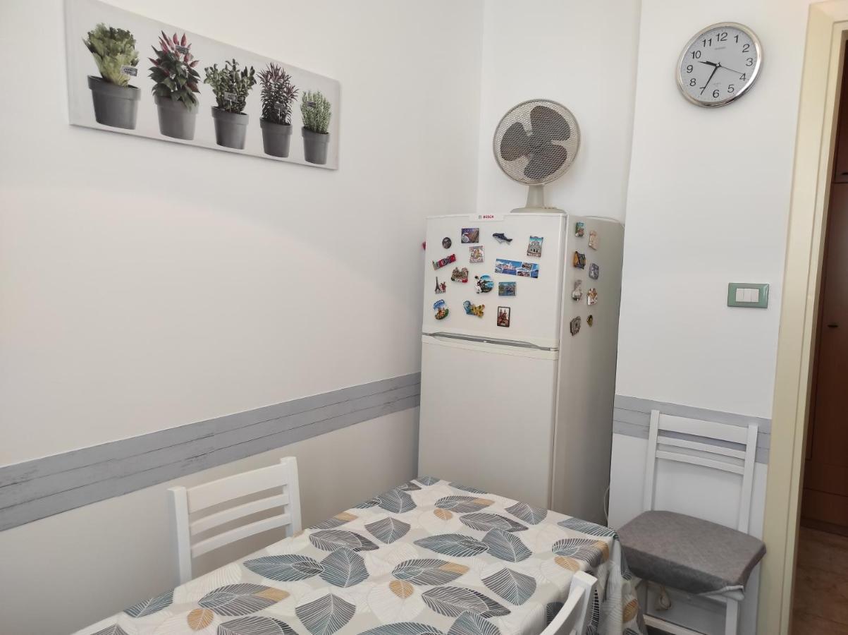 Apartamento La colonna Holiday house Lecce Exterior foto
